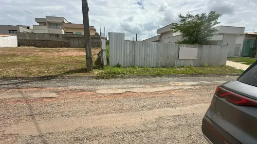 Lote/Terreno à venda, 360m² no Residencial Condomínio Jardim Veneza, Senador Canedo