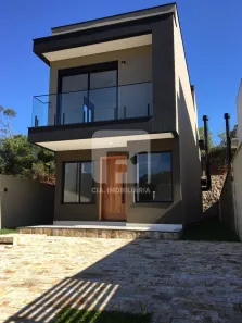 Casa com 3 Quartos à venda, 185m² no Saco Grande, Florianópolis