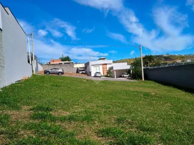 Lote/Terreno à venda, 557m² no Bairro do Engenho, Itatiba