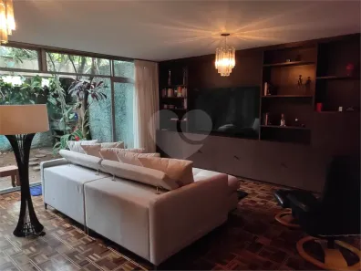 Casa com 4 Quartos à venda, 267m² no Campo Belo, São Paulo