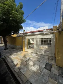 Casa com 3 Quartos à venda, 300m² no Luzia, Aracaju