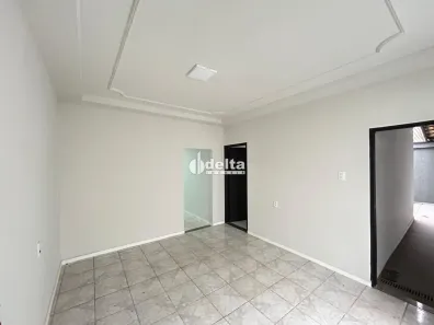 Casa com 3 Quartos à venda, 150m² no Jardim Europa, Uberlândia