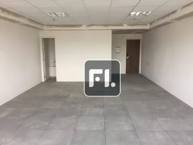 Sala Comercial para venda ou aluguel, 82m² no Dezoito do Forte Empresarial/Alphaville., Barueri