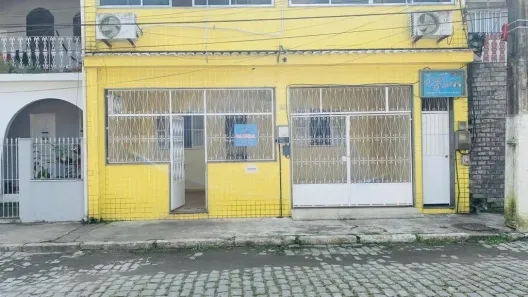 Casa com 2 Quartos para alugar, 360m² no Pau Grande (Vila Inhomirim), Magé