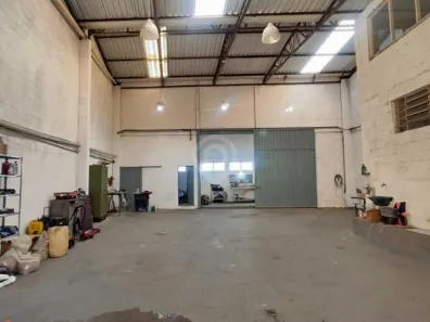 Galpão/Depósito/Armazém à venda, 516m² no Jardim Galetto, Itatiba