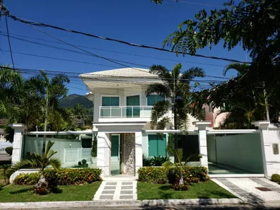 Casa de Condomínio com 4 Quartos à venda, 358m² no Campo Grande, Rio de Janeiro