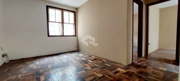 Apartamento com 2 Quartos à venda, 48m² no Passo da Areia, Porto Alegre