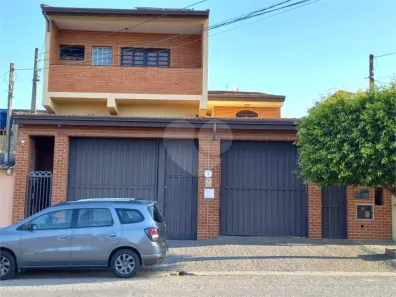 Sobrado com 6 Quartos à venda, 490m² no Vila Hortência, Sorocaba