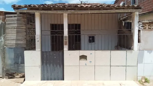 Casa com 2 Quartos à venda, 70m² no Jardim Veneza, João Pessoa