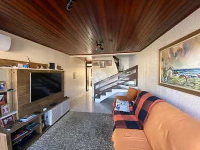 Casa com 3 Quartos à venda, 143m² no Hípica, Porto Alegre