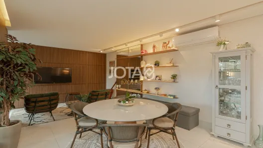 Apartamento com 2 Quartos à venda, 113m² no Hugo Lange, Curitiba