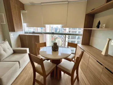 Apartamento com 1 Quarto para alugar, 32m² no Jardim das Acácias, São Paulo