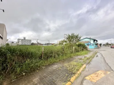 Lote/Terreno para alugar, 562m² no Itacolomi, Balneário Piçarras