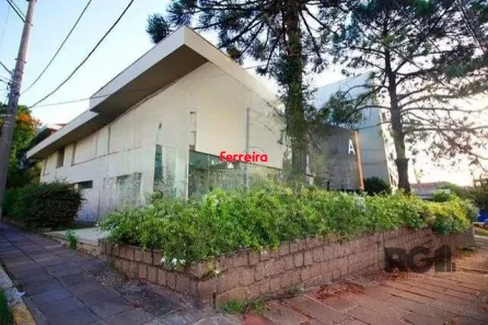 Imóvel Comercial com 2 Quartos à venda, 500m² no Boa Vista, Porto Alegre