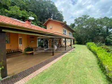 Fazenda/Sítio com 4 Quartos à venda, 830m² no Chácaras Condomínio Recanto Pássaros II, Jacareí