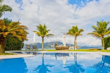 Casa com 5 Quartos à venda, 700m² no , Angra dos Reis