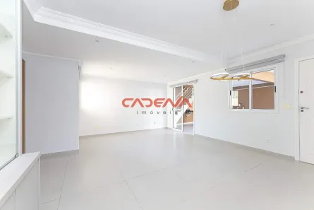 Sobrado com 4 Quartos à venda, 146m² no Campo Comprido, Curitiba