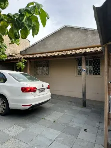 Casa com 3 Quartos à venda, 200m² no Santa Amélia, Belo Horizonte