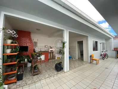 Casa com 4 Quartos à venda, 200m² no Barreiros, São José