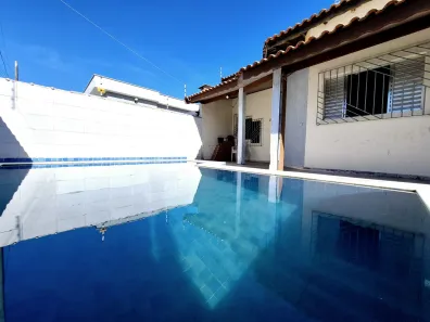 Casa com 4 Quartos à venda, 140m² no Jardim Icaraiba, Peruíbe
