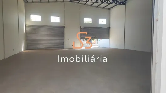 Galpão/Depósito/Armazém para alugar, 450m² no Alto Umuarama, Uberlândia