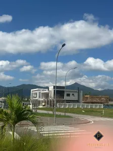 Casa com 3 Quartos à venda, 272m² no Centro, Camboriú