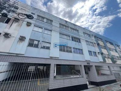 Apartamento com 3 Quartos para alugar, 90m² no Jardim Camburi, Vitória