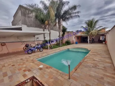 Casa com 2 Quartos à venda, 186m² no Parque Universitário, Americana