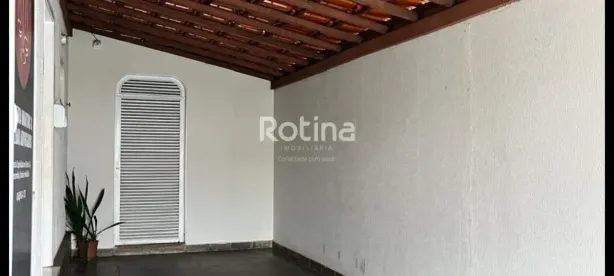 Casa com 4 Quartos para alugar, 270m² no Cazeca, Uberlândia