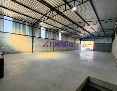 Galpão/Depósito/Armazém para alugar, 370m² no Conjunto Habitacional José Gomes de Castro, Betim