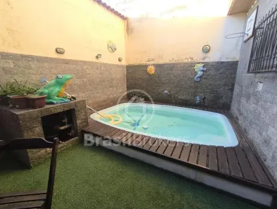 Casa com 3 Quartos à venda, 120m² no Piedade, Rio de Janeiro