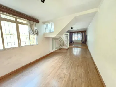 Sobrado com 3 Quartos à venda, 130m² no Jardim Peri Peri, São Paulo