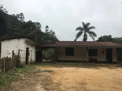 Fazenda/Sítio com 3 Quartos à venda, 75000m² no , Natividade da Serra