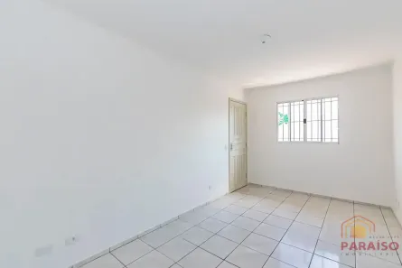 Casa com 3 Quartos para alugar, 63m² no Uberaba, Curitiba