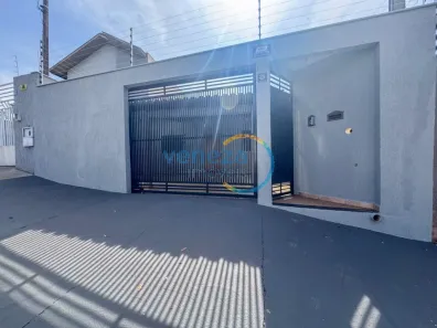 Casa com 2 Quartos à venda, 81m² no Alpes, Londrina