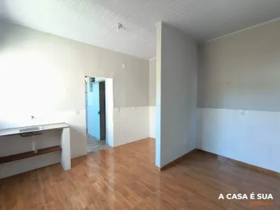 Casa com 2 Quartos para alugar, 80m² no Presidente Kennedy, Betim