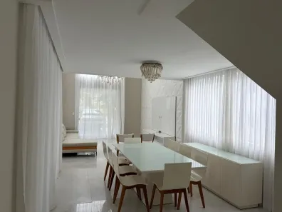 Casa de Condomínio com 3 Quartos para alugar, 300m² no Alphaville (Abrantes), Camaçari