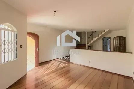 Sobrado com 3 Quartos à venda, 226m² no Parque Jaçatuba, Santo André