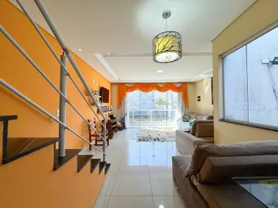 Sobrado com 3 Quartos à venda, 200m² no Vila Helena, Santo André