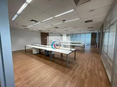 Sala Comercial à venda, 426m² no Vila Nova Conceição, São Paulo