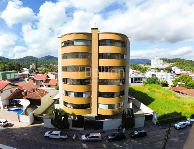 Apartamento com 3 Quartos à venda, 132m² no Estados, Indaial