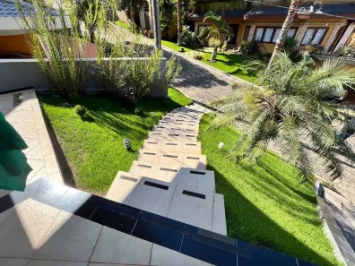 Casa com 4 Quartos à venda, 680m² no Vila Zezé, Jacareí