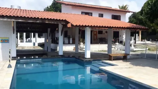 Sobrado com 8 Quartos para alugar, 600m² no Turu, São Luís