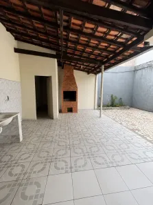 Casa com 3 Quartos para alugar, 100m² no Tijucal, Cuiabá