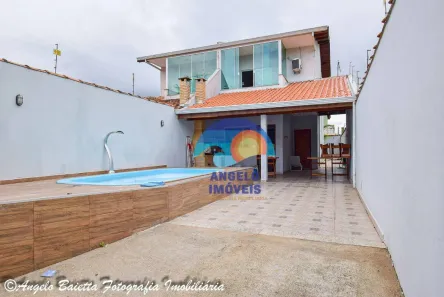 Sobrado com 3 Quartos à venda, 111m² no Balneário Stella Maris, Peruíbe