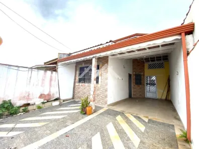 Casa com 3 Quartos à venda, 150m² no Jardim Peruíbe, Peruíbe