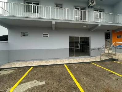 Ponto Comercial para alugar, 80m² no Centro, Palhoça