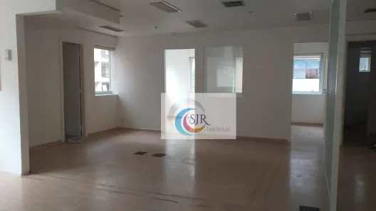 Sala Comercial para alugar, 120m² no Vila Olímpia, São Paulo