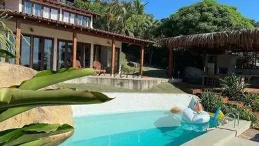 Casa com 4 Quartos à venda, 300m² no Perequê, Ilhabela