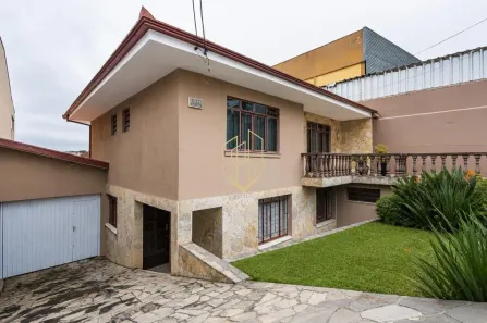 Sobrado com 4 Quartos à venda, 202m² no Pilarzinho, Curitiba
